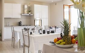 B&B Alba Sul Mare Guest House